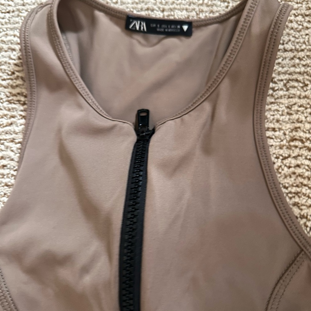 Zara Tan Fitted Zippered Tank Top - Picture 2 of 5